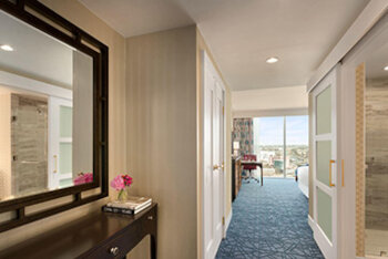 Studio Suite, 1 King Bed, at Fairmont Austin