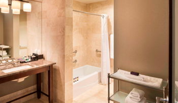 Superior, Guest room, 1 King, at Hotel Ivy, a Luxury Collection Hotel, Minneapolis