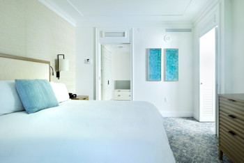ADA Accessible, Ocean Suite Accessible, at Halepuna Waikiki by Halekulani