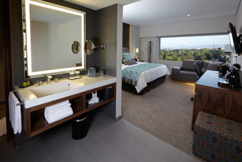 1 King Classic Polanco And Lounge Access, at Presidente InterContinental Mexico City