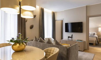 Duomo Deluxe Terrace Apartment 2 Bedrooms, at Rosa Grand Milano - Starhotels Collezione