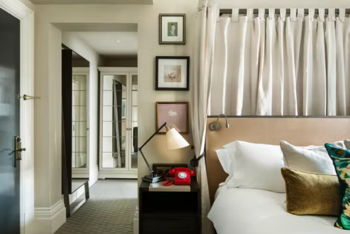 1 King Premium, at Kimpton Fitzroy London
