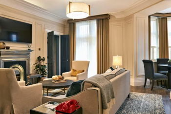 The Bloomsbury Suite, at Kimpton Fitzroy London