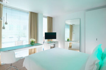 Standard Queen Room, at St Martins Lane London