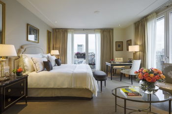 Parigi Junior Suite, at Palazzo Parigi Hotel & Grand Spa