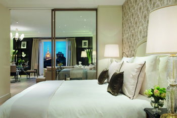 Duomo Panoramic Suite, at Palazzo Parigi Hotel & Grand Spa