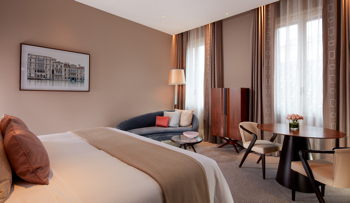 Superior Deluxe, Larger Guest room, 1 King, at The St. Regis Venice