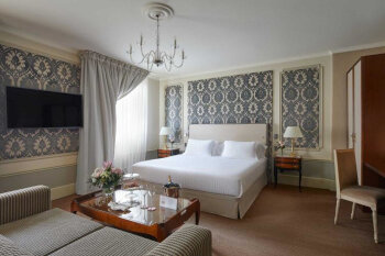 Junior Suite, at El Palace