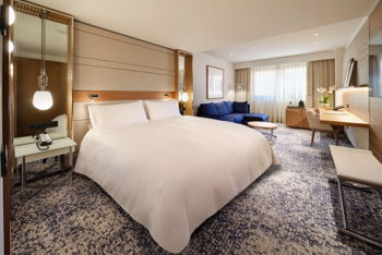 1 King Classic Club Lounge Access, at InterContinental Barcelona