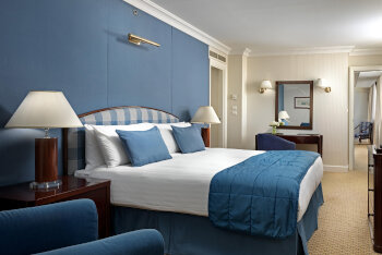 1 King Bed Luxury Suite Acropolis View, at Athenaeum InterContinental Athens