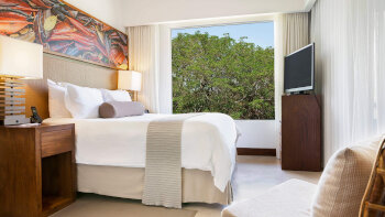 Crown Superior, 1 Bedroom Larger Suite, 1 King, Sofa bed, Resort view, at El Mangroove, Autograph Collection