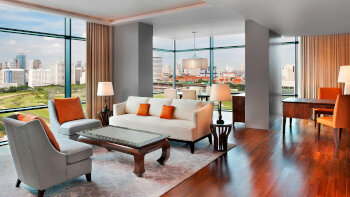 2 Bedrooms: 1 King Bed, 2 Queen Beds, City View, High Floor, John Jacob Astor Suite, at The St. Regis Bangkok