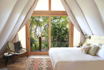 Lagoon Breeze Room, at Our Habitas Bacalar