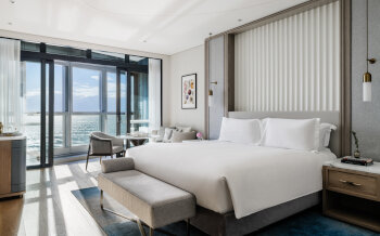 Deluxe Ocean View King Room, at The Langham, Gold Coast & Jewel Residence