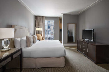 Executive Tower: Tower Studio, 1 King Bed, at Bristol Panama