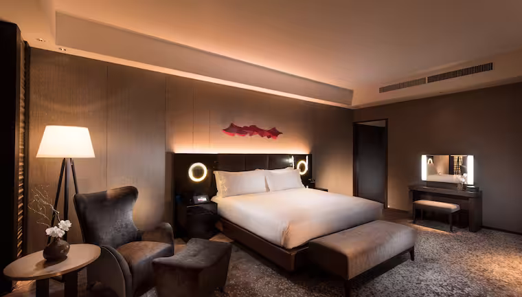 King Executive Suite, at Conrad Osaka