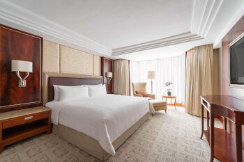 Executive Suite, at Kowloon Shangri-La, Hong Kong