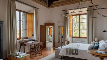 Giovanni Room, at Precise Tale Poggio alla Sala