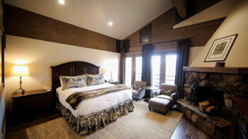 Luxury King - Main Lodge, at Stein Eriksen Lodge Deer Valley