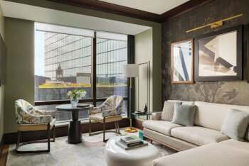 ADA Accessible Emerald 1 Br Suite 1 King Mobility Access Rollin Shower, at Raffles Boston