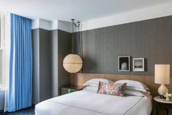 1 King Premium Deep Soaking Tub, at Kimpton Gray Hotel Chicago 