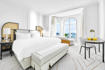 1 King Classic Sea View, at Carlton Cannes, A Regent Hotel