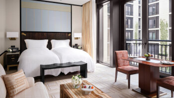 Deluxe Room: 2 Twin Beds, at The Peninsula London