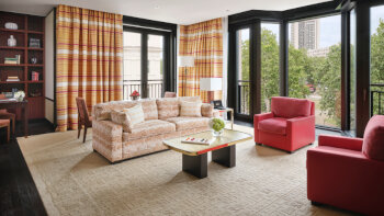 Grand Premier Park Suite: 1 King Bed, at The Peninsula London