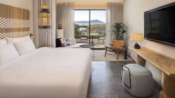 Wonderful Bay View, Guest room, 1 King, Partial sea view, Balcony, at W Costa Navarino