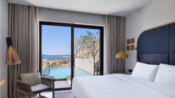 WOW Beachfront Infinity, 1 Bedroom Suite, 1 King, Sea view, Ground floor, Private pool, Terrace, at W Costa Navarino