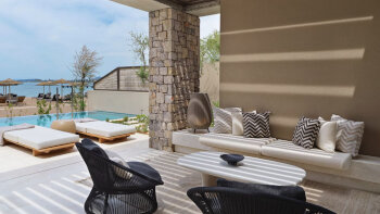 WOW Beachfront Infinity, 3 Bedroom Villa, Sea view, Private pool, Terrace, at W Costa Navarino