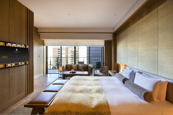 Heritage Room Bath with View King with Balcony, at The Okura Tokyo