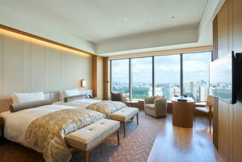 Club Room Twin, at The Okura Tokyo