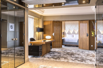 Suites: Royal Suite, at Hotel Okura Amsterdam