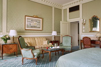 1 King Bed Suite City View, at Grand Hotel Wien