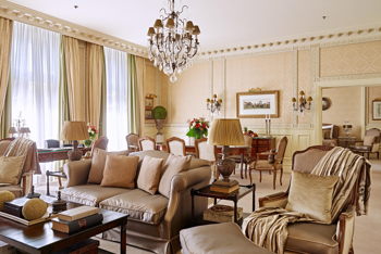 1 King Bed Premium Suite, at Grand Hotel Wien