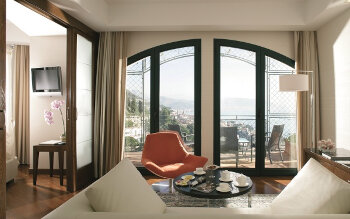 Seiren Golden Suite Sea View, at Hotel Raito