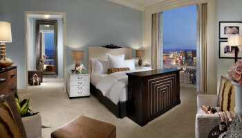 Penthouse Suites: Penthouse Three Bedroom Suite, at Trump International Hotel Las Vegas