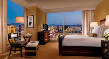 Suites: One Bedroom Corner Suite, at Trump International Hotel Las Vegas