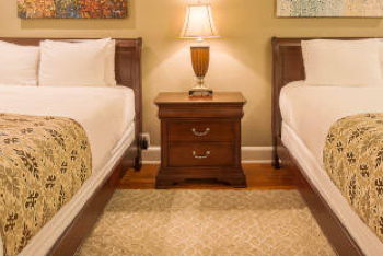 Gallery Interior Double Queen, at The Vendue