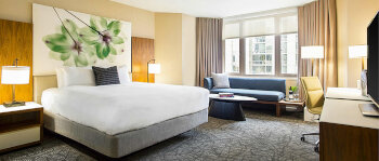 Signature Parkview 1 King, at Fairmont Chicago Millennium Park