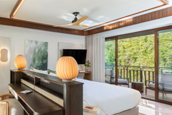 Signature Casita Suite 1 King 915sf,85sm, Lagoon View, Living Room, at Fairmont Mayakoba
