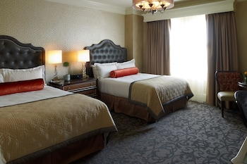 Superior Queen/Queen, at The Lenox Hotel