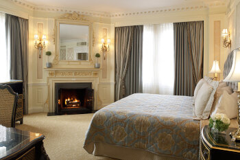 Judy Garland Suite, at The Lenox Hotel
