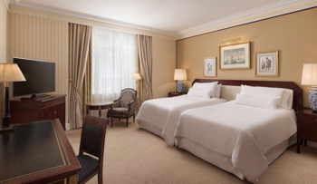 Deluxe, Guest room, 2 Twin/Single Bed(s), Courtyard view, at Westin Palace Madrid
