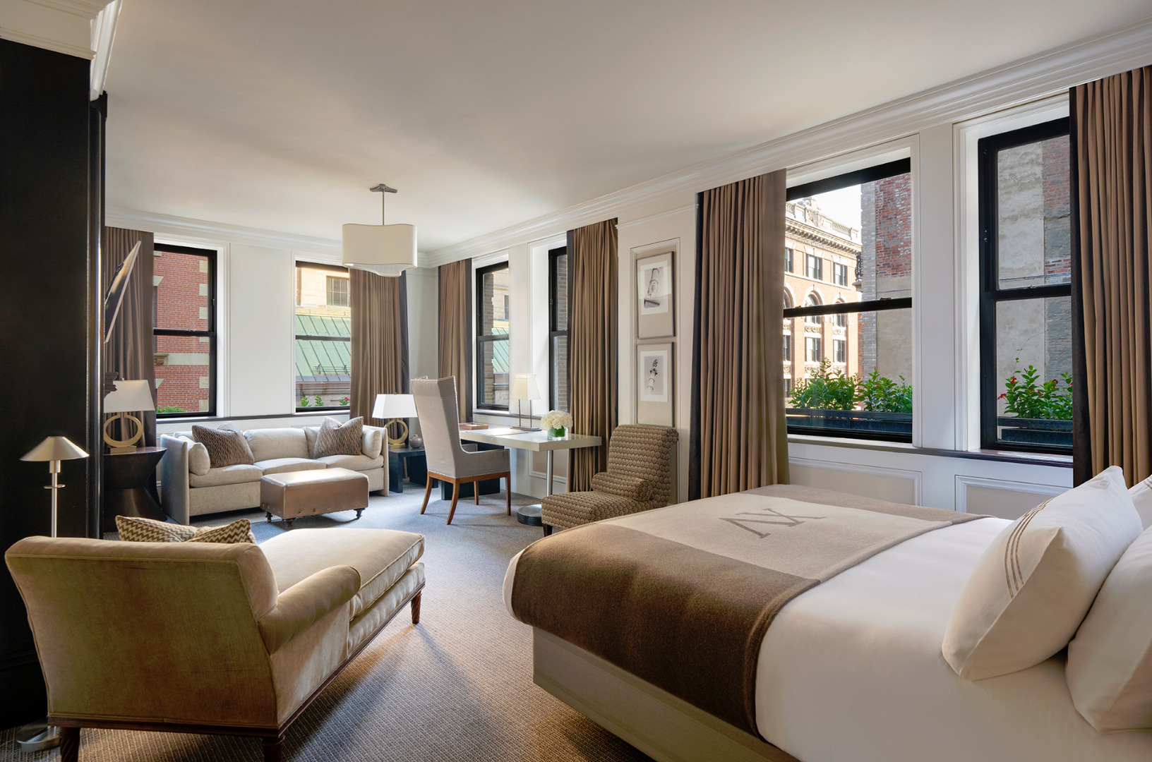 The Gilbert Stuart Suite, at XV Beacon