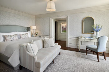 Estate Suite Golf View, at Keswick Hall & Golf Club