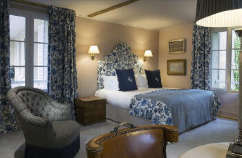 Double room - Deluxe, at Chateau La Cheneviere