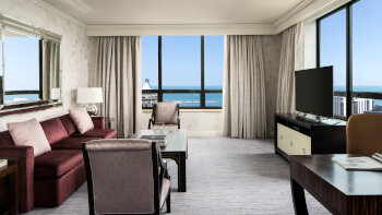 Lakeside Suite, 1 Bedroom Suite, 1 King, Sofa bed, Lake Michigan view, at The Ritz-Carlton, Chicago