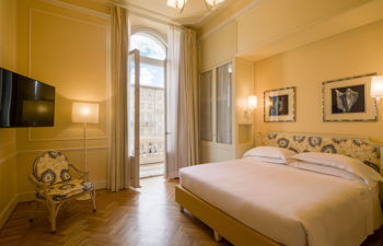 One-Bedroom Suite with Side Sea View, at Grand Hotel Principe di Piemonte